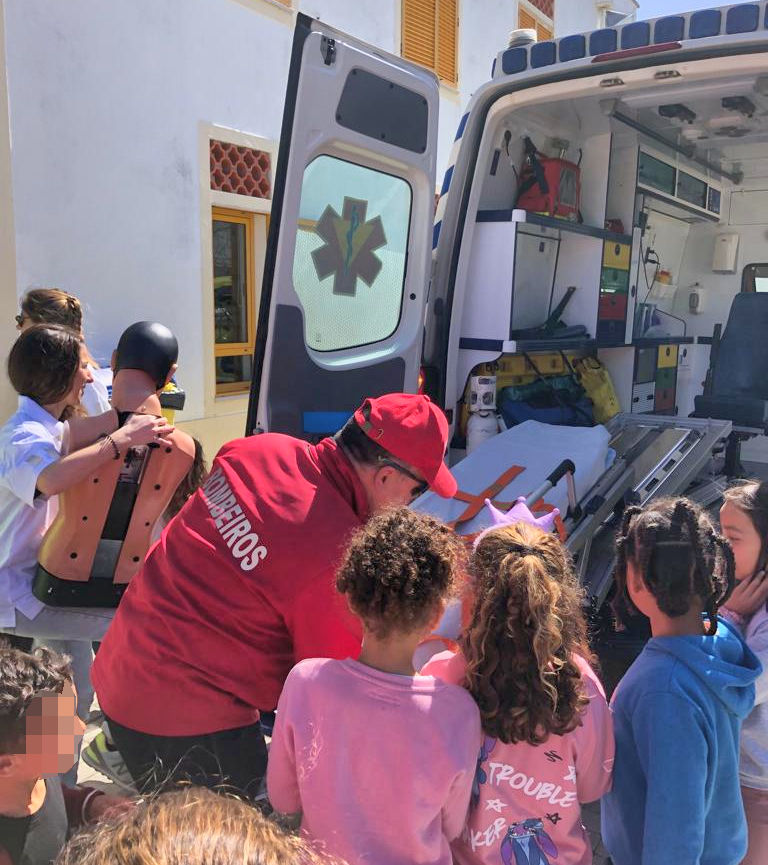Projeto VMER A Família vem à escola